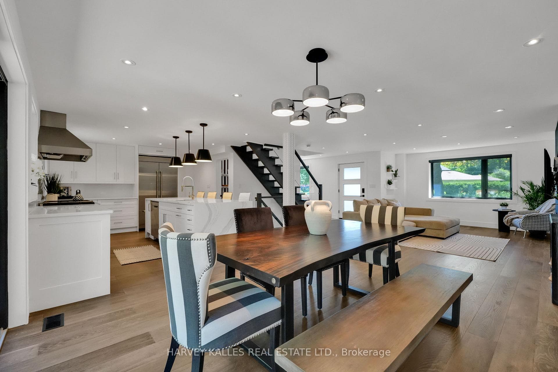 8 Circle Ridge photo 9