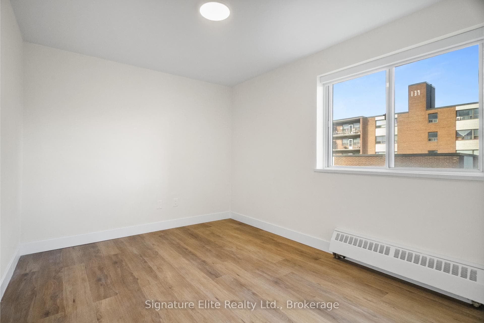 329 The West Mall N/A Unit 304 photo 12
