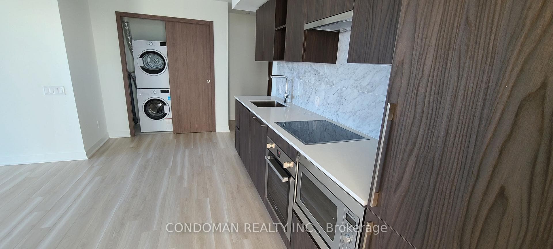 17 Bathurst Street Unit 3906 photo 5