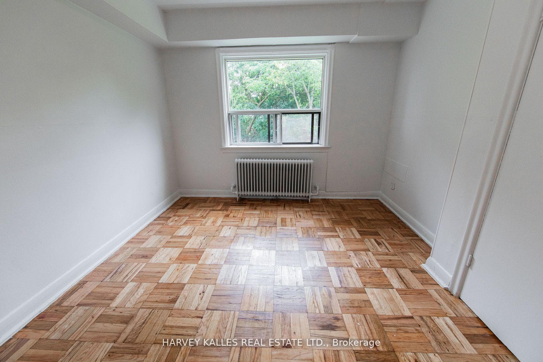33 Glen Everest Road Unit 2 photo 21