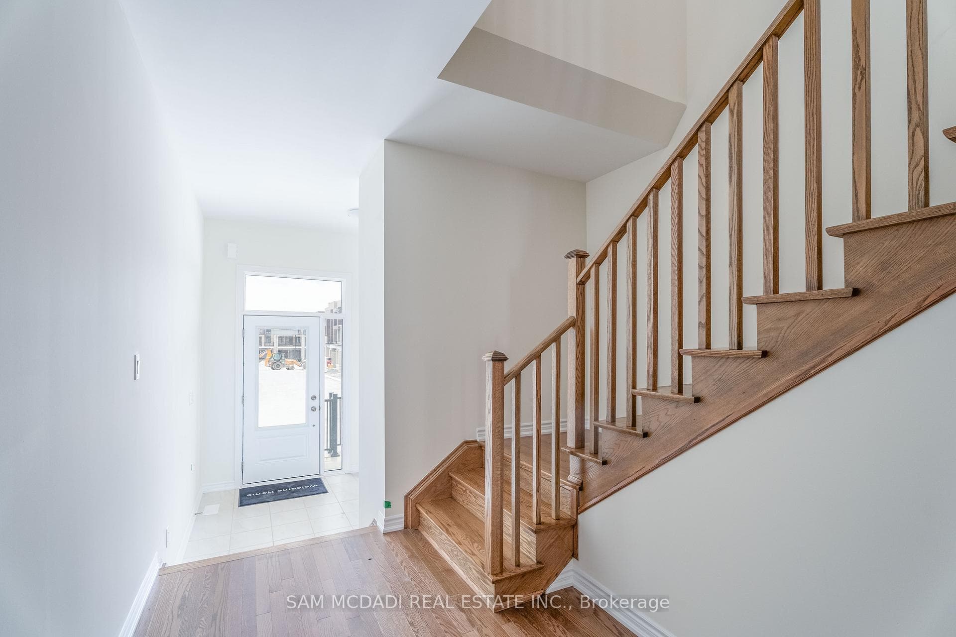 52 Fish Drive photo 3