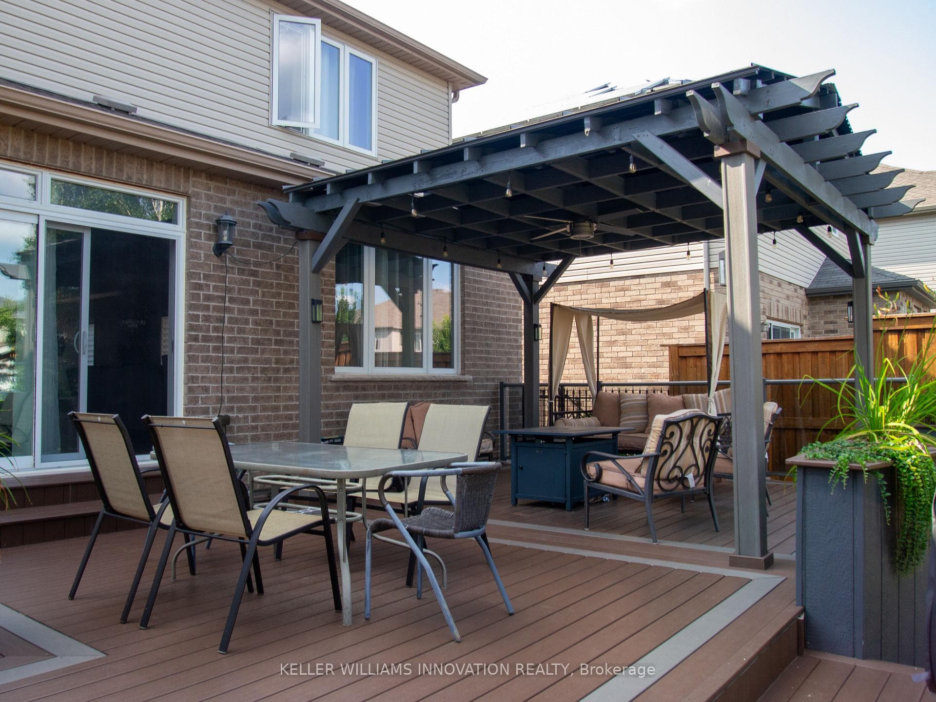 14 Condor Street photo 38