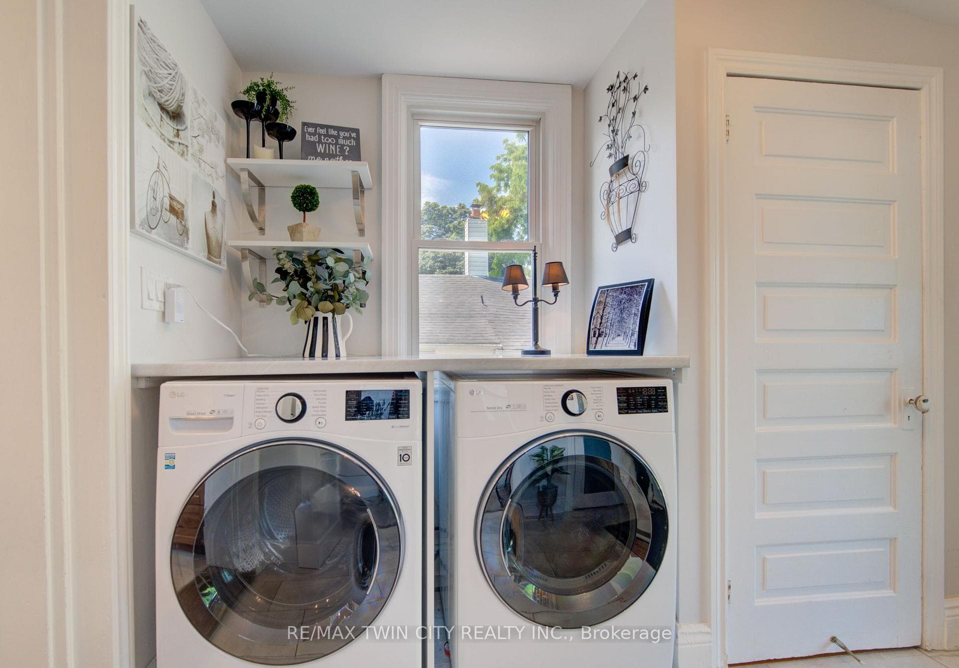 106 Sydenham Street photo 22