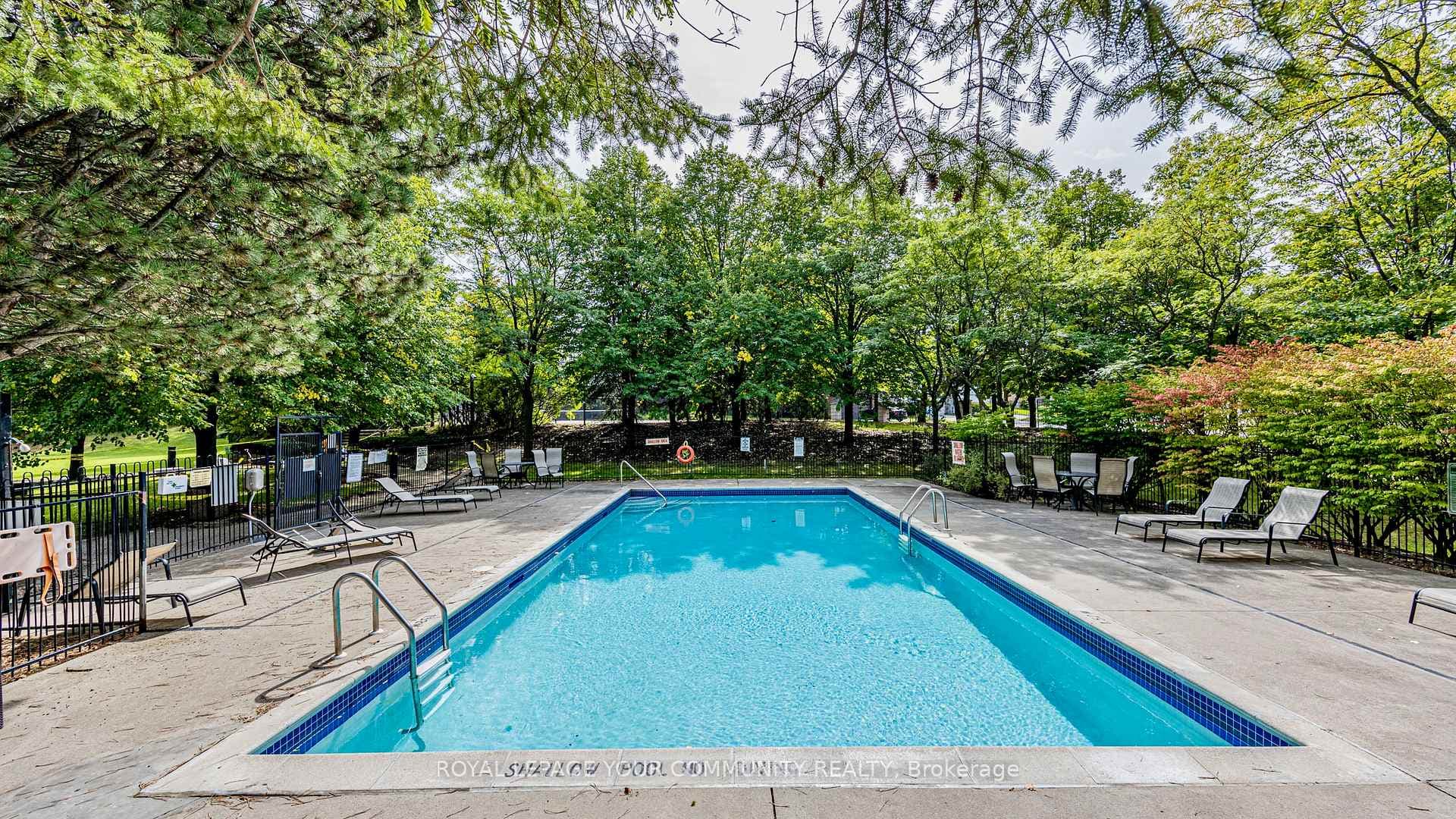 7250 Yonge Street Unit 1204 photo 31