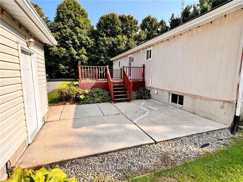 170 MALLEN Road photo 12