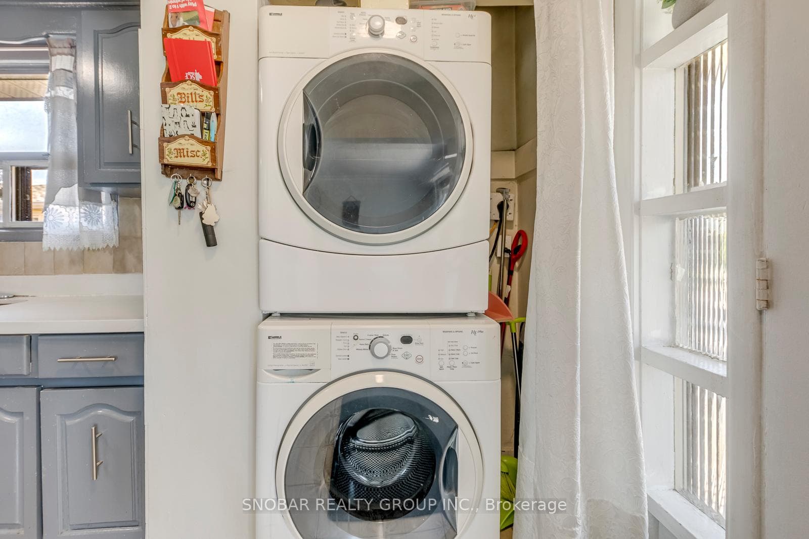 163 Gracedale Boulevard photo 12