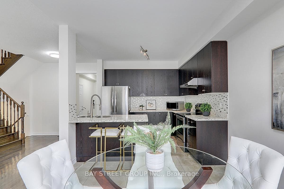 18 Begonia Street photo 18