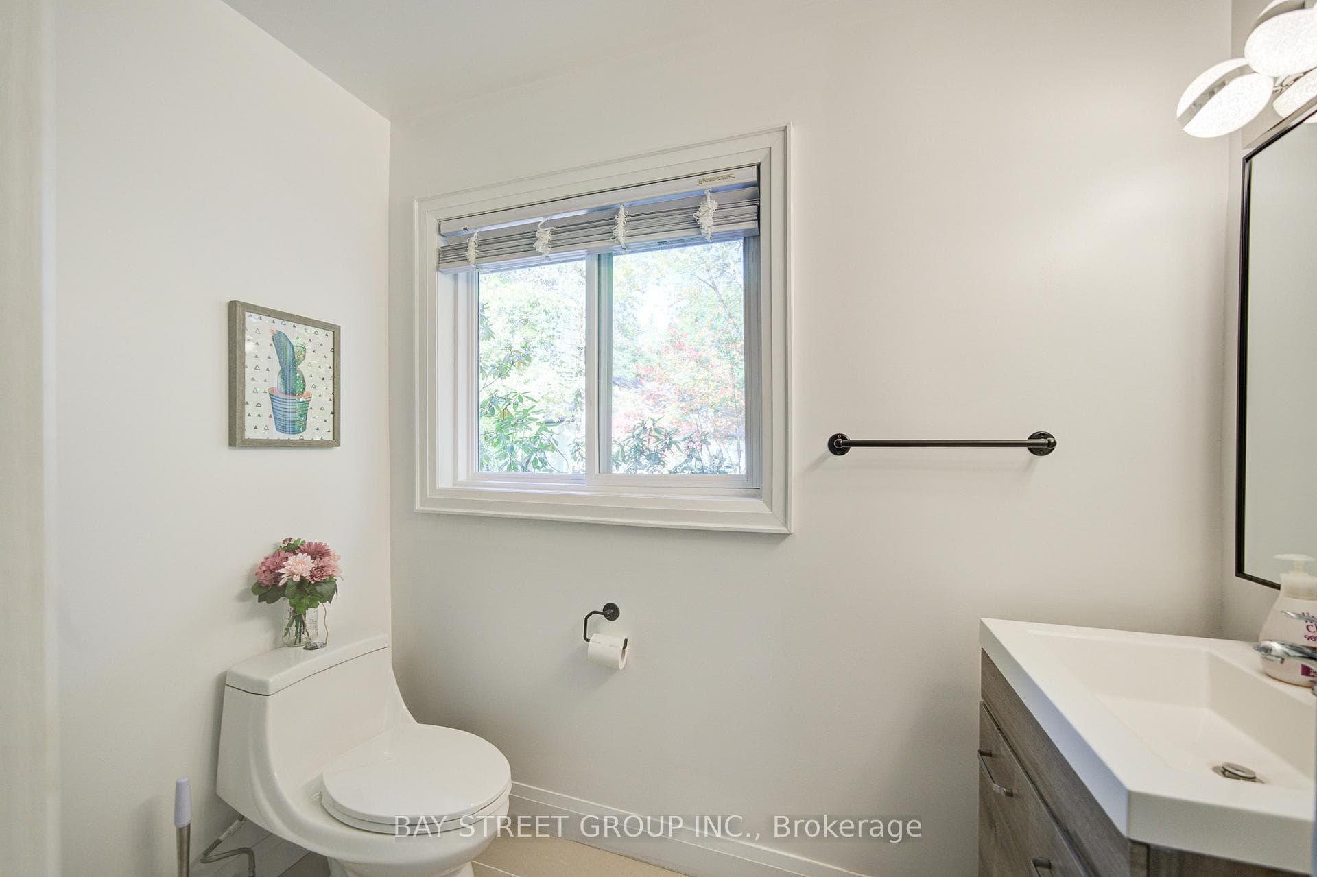 14874 Niagara River Parkway photo 40