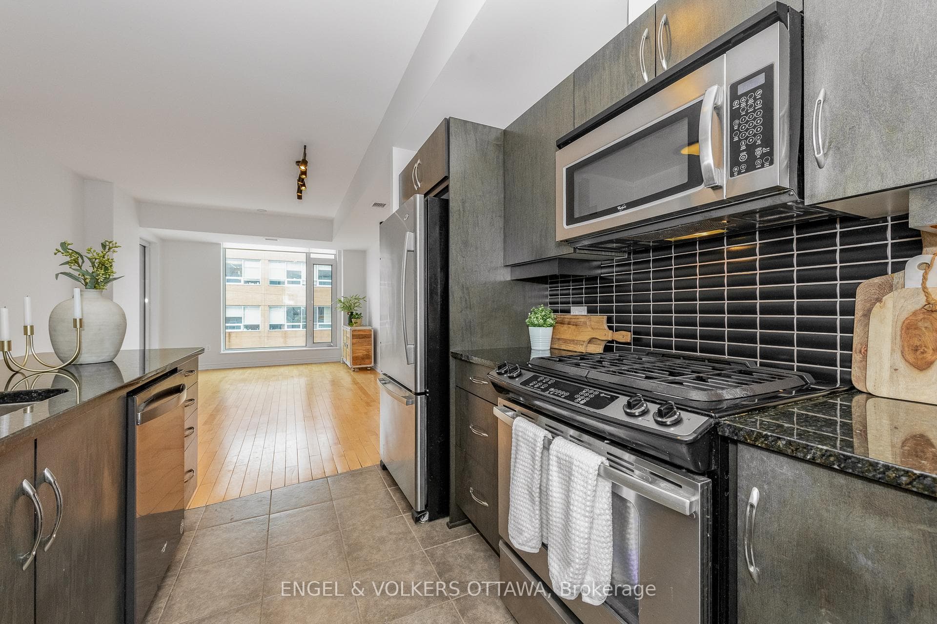 575 Byron Avenue Unit 312 photo 14