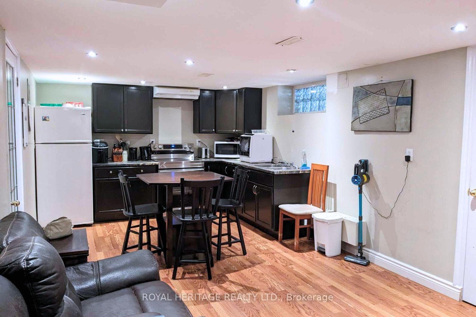 147 Grandview Street photo 10