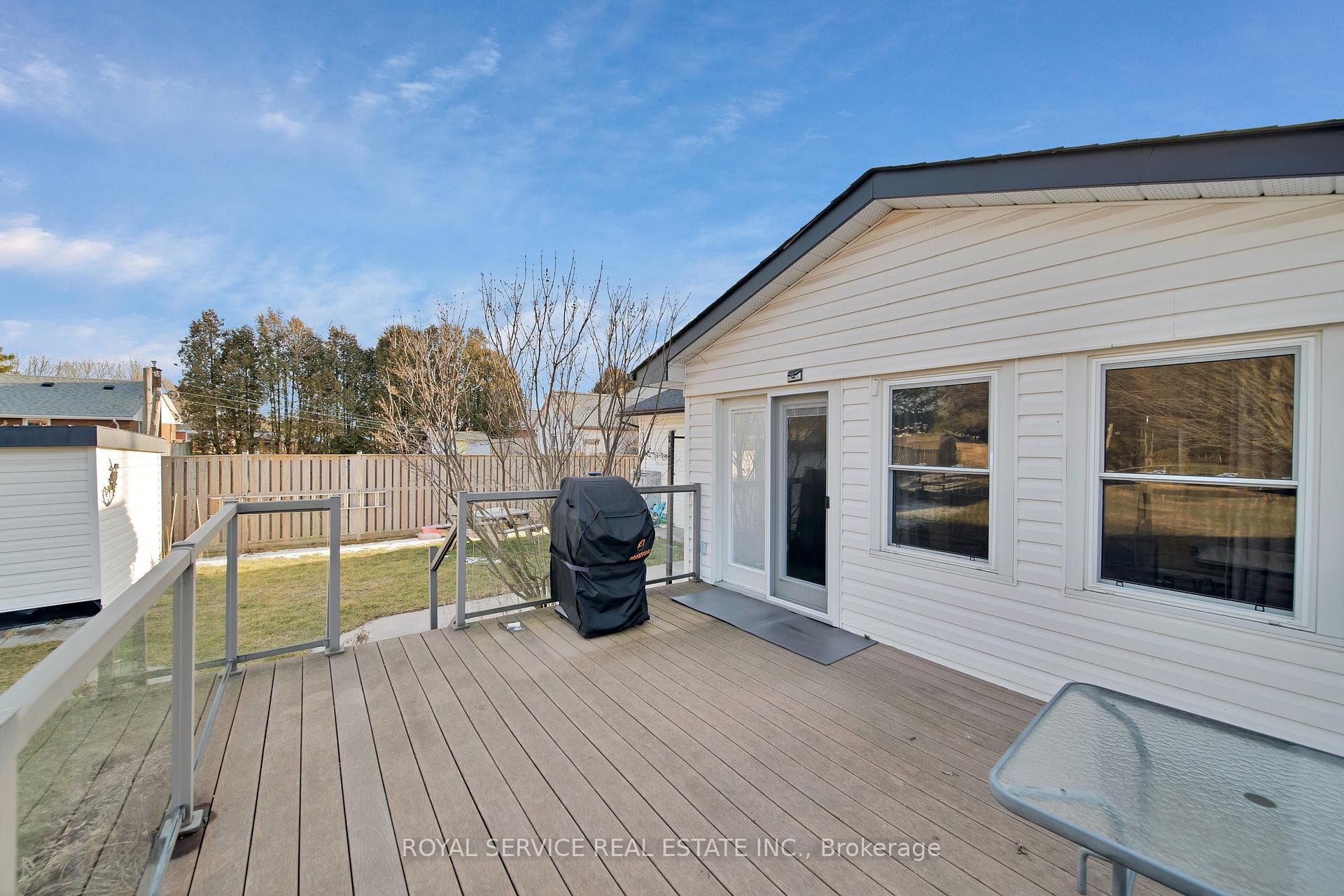 263 Victoria Street photo 38