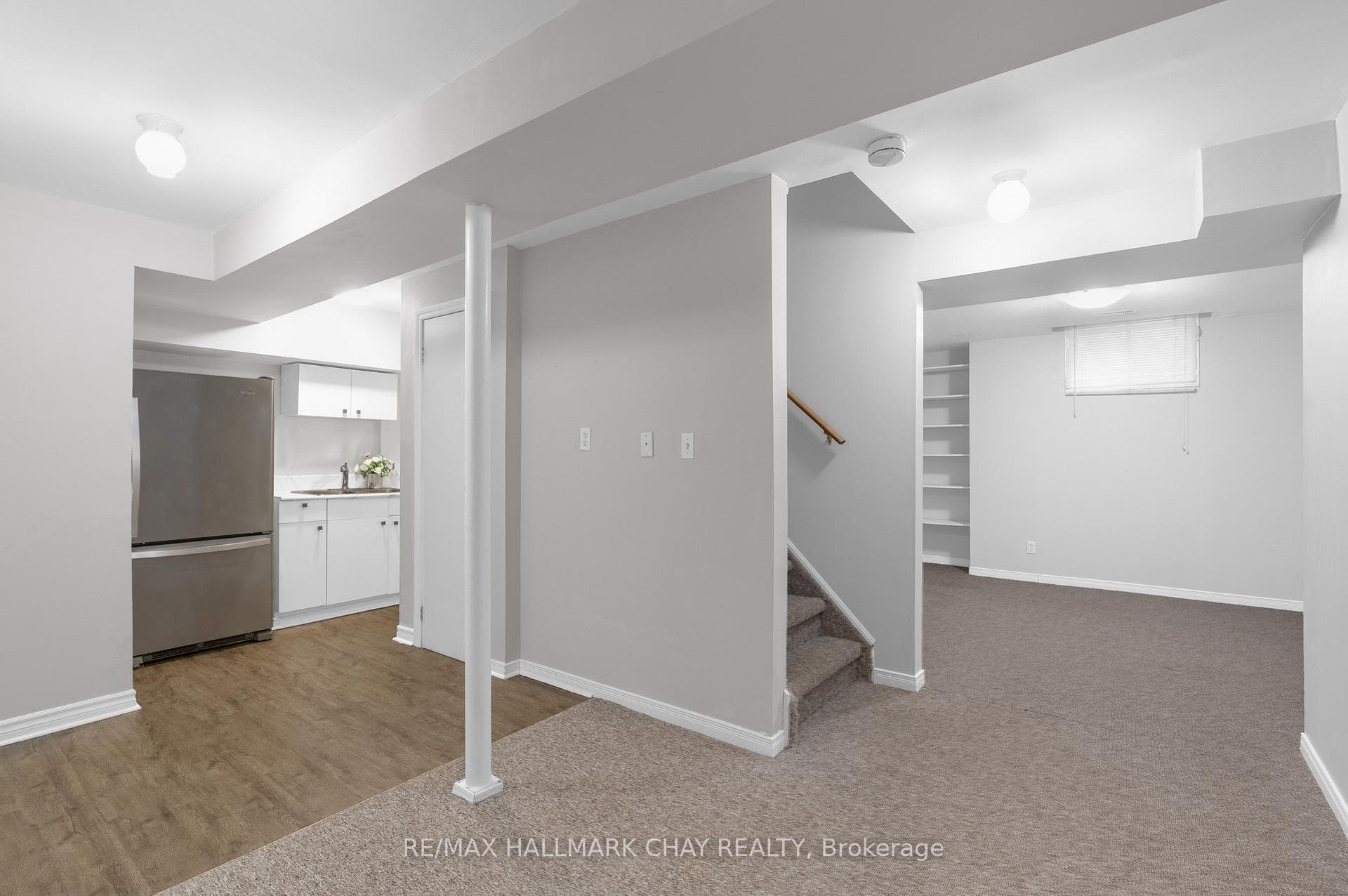 114 GRACE Crescent photo 31