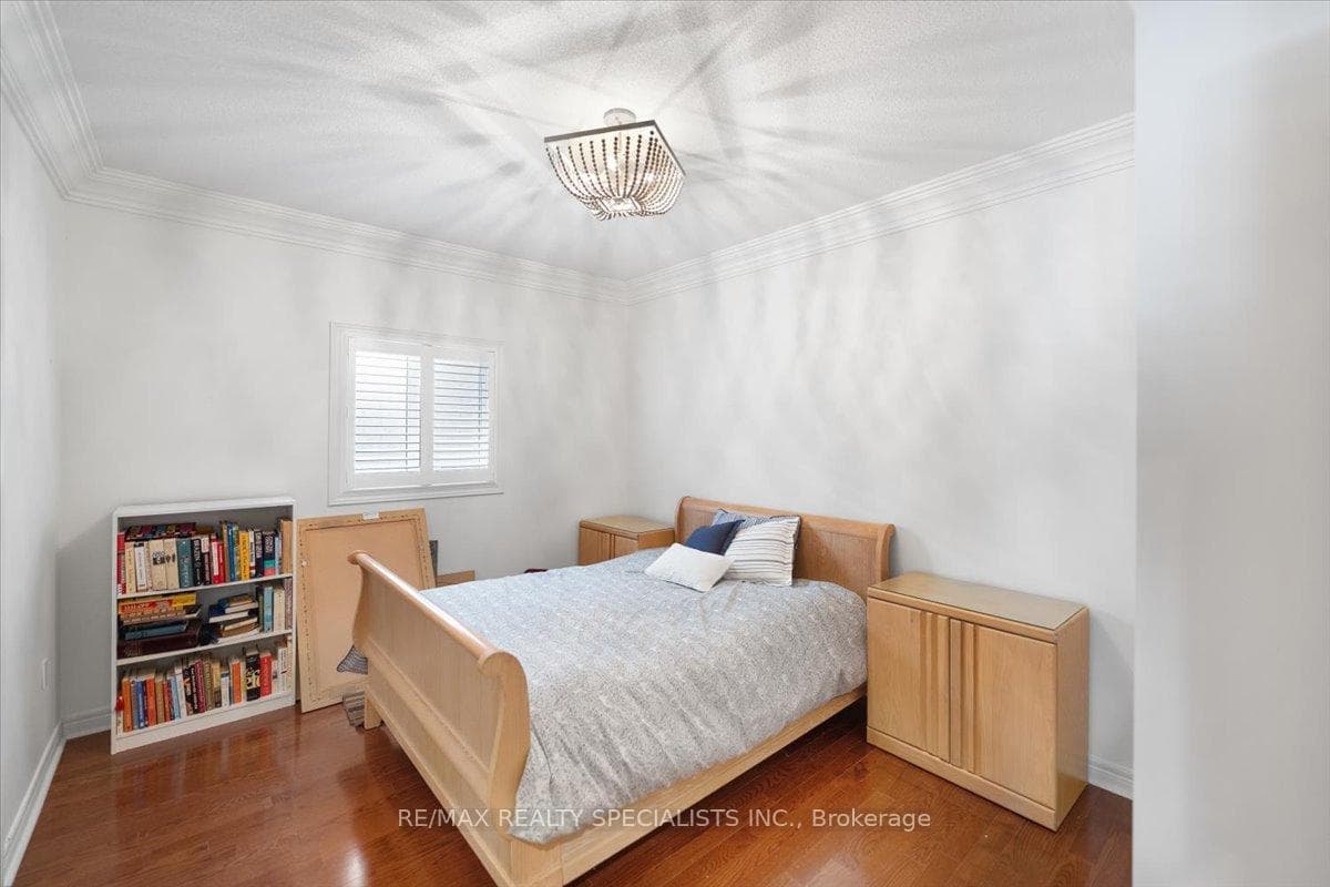 140 Walker Road photo 24