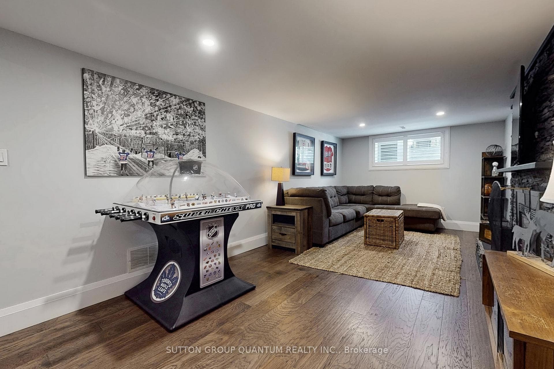 2368 Ventura Drive photo 23