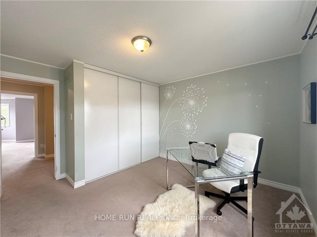 621 PAUL METIVIER Drive photo 24