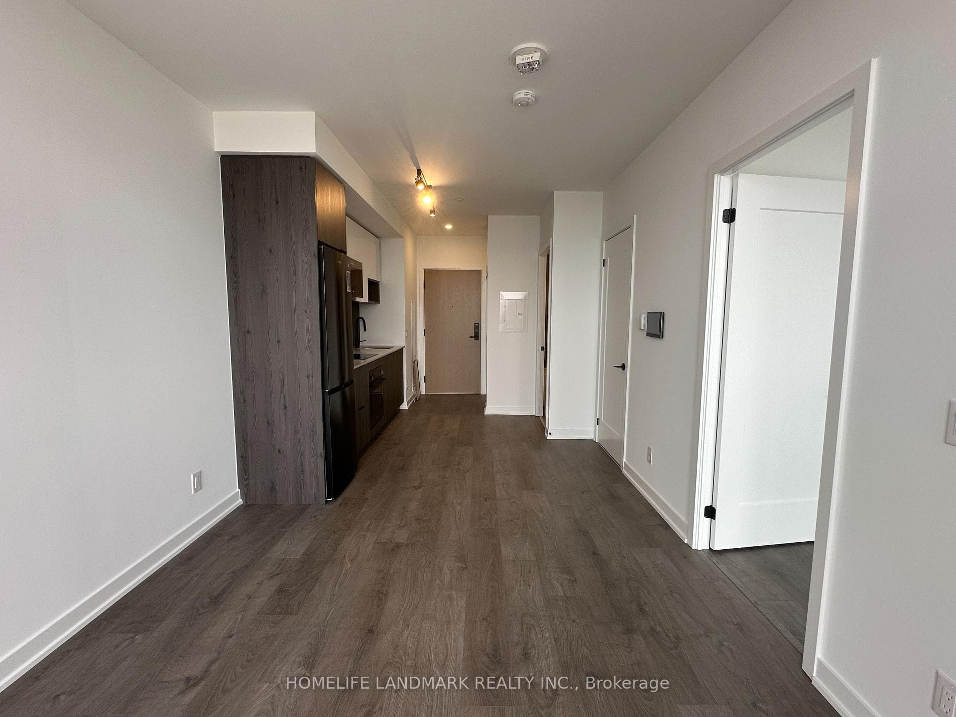 5 Defries Street Unit 2309 photo 3