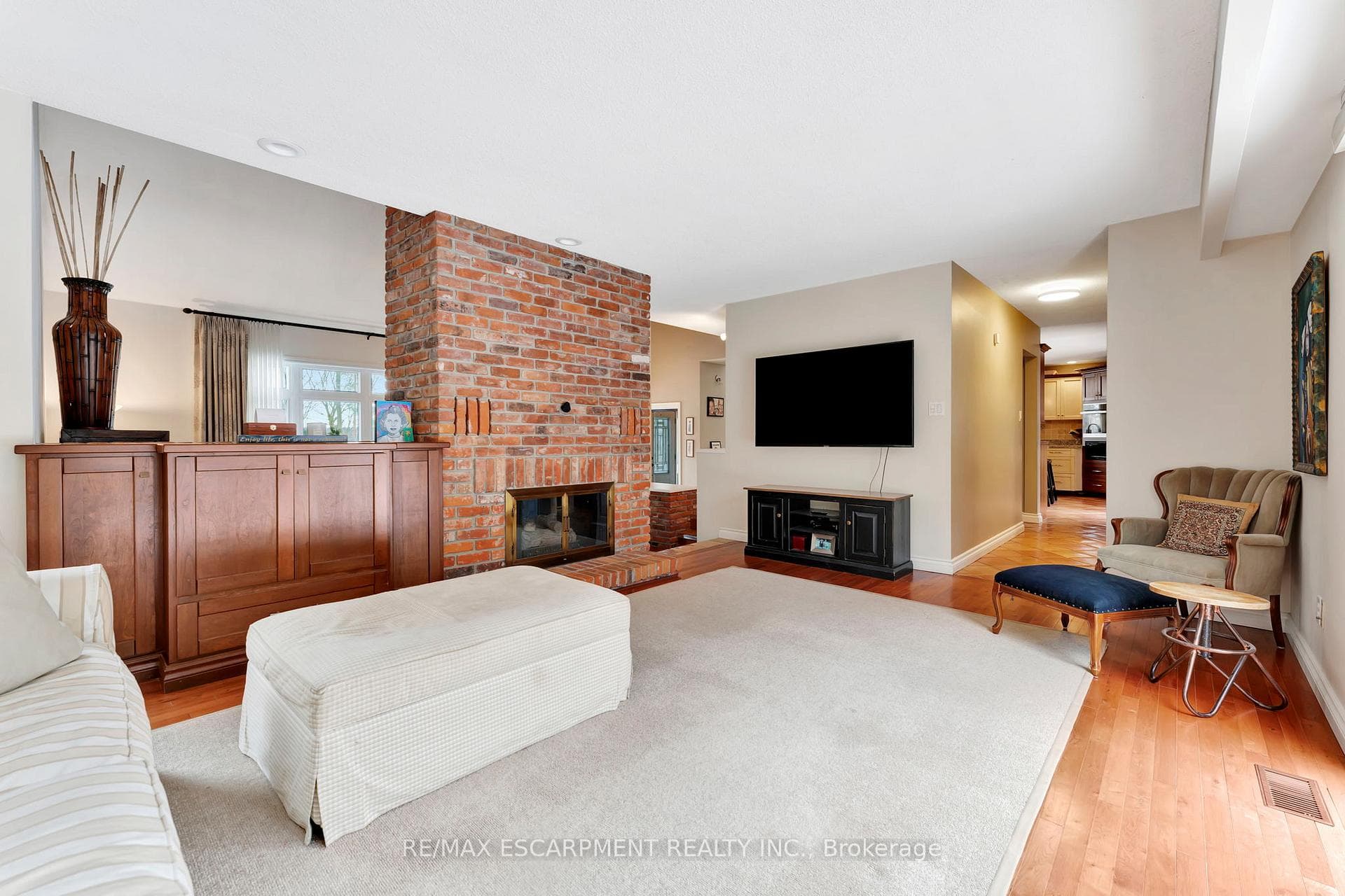 101 Hillcrest Avenue photo 21