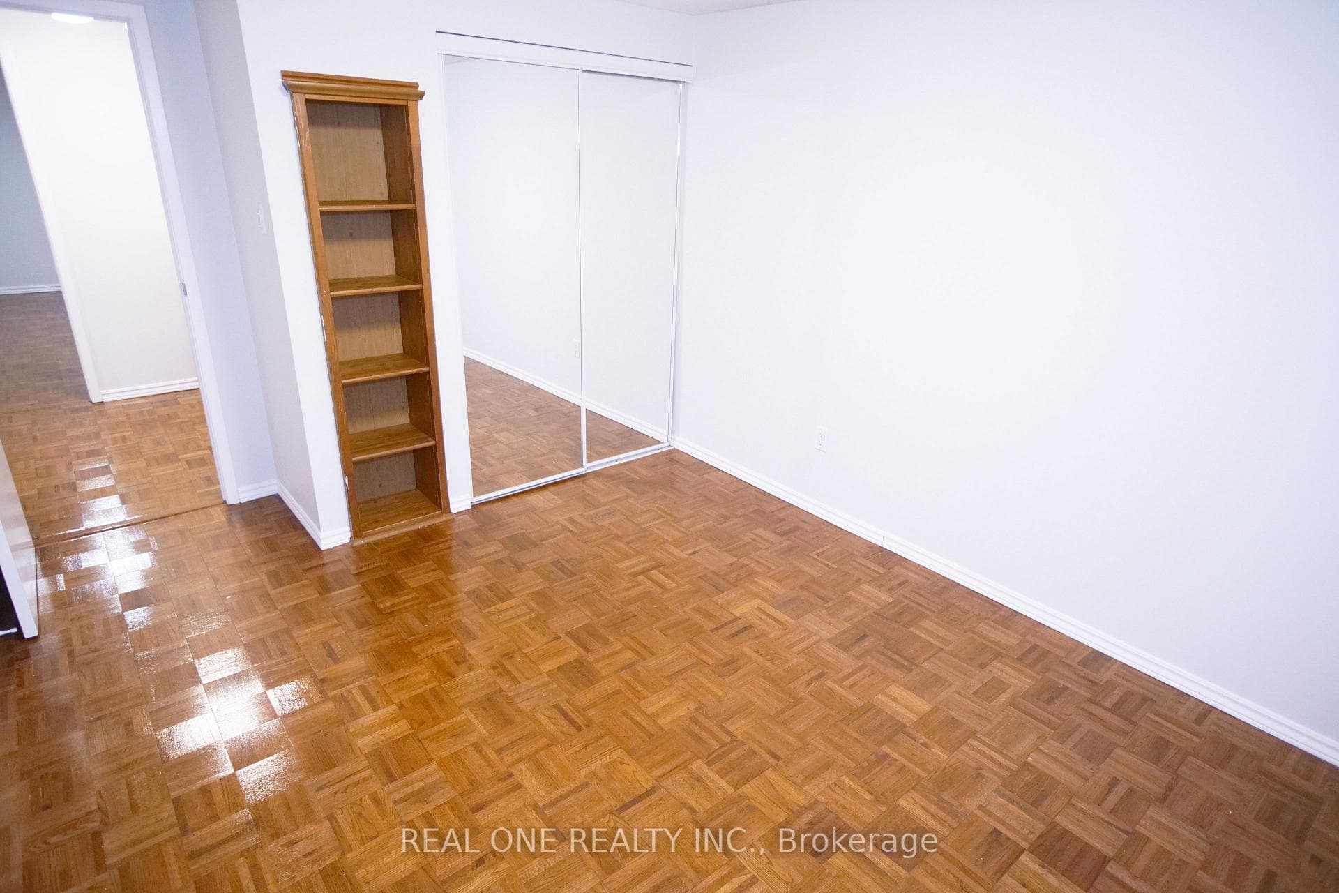 139 Campbell Avenue photo 17