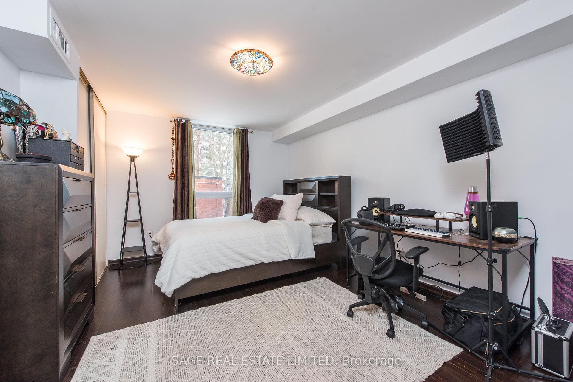 77 Maitland Place Unit 103 photo 11
