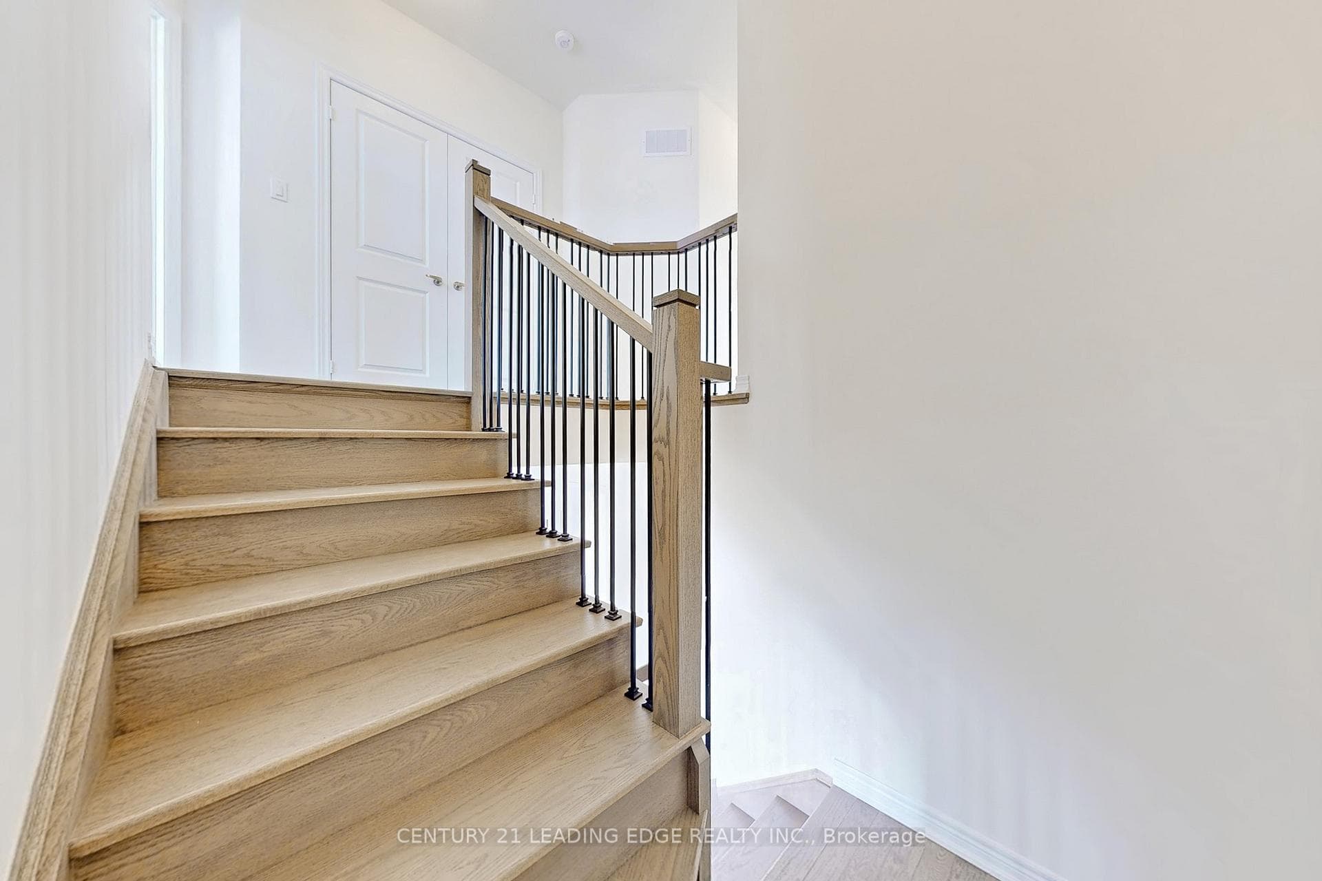 129 Vine Cliff Boulevard photo 28