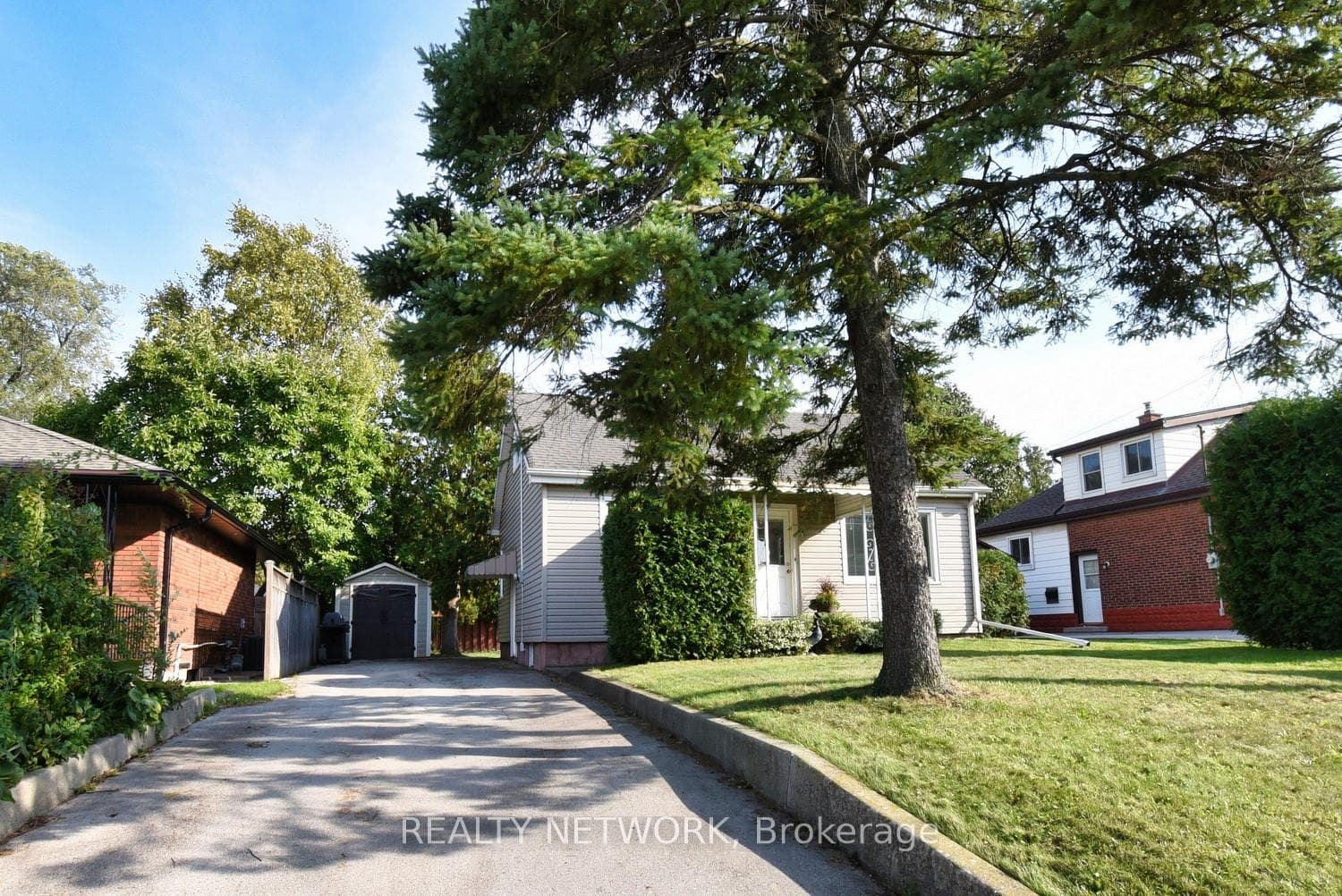 243 West 19th Street photo 1
