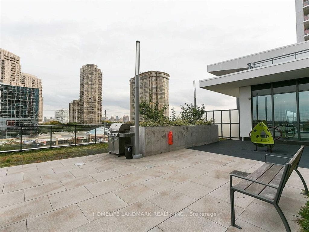 75 Eglinton Avenue Unit 1102 photo 27