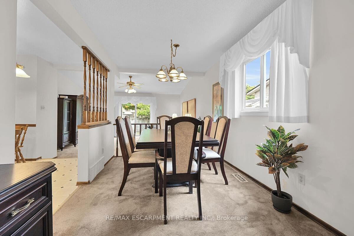 50 Athenia Drive photo 6