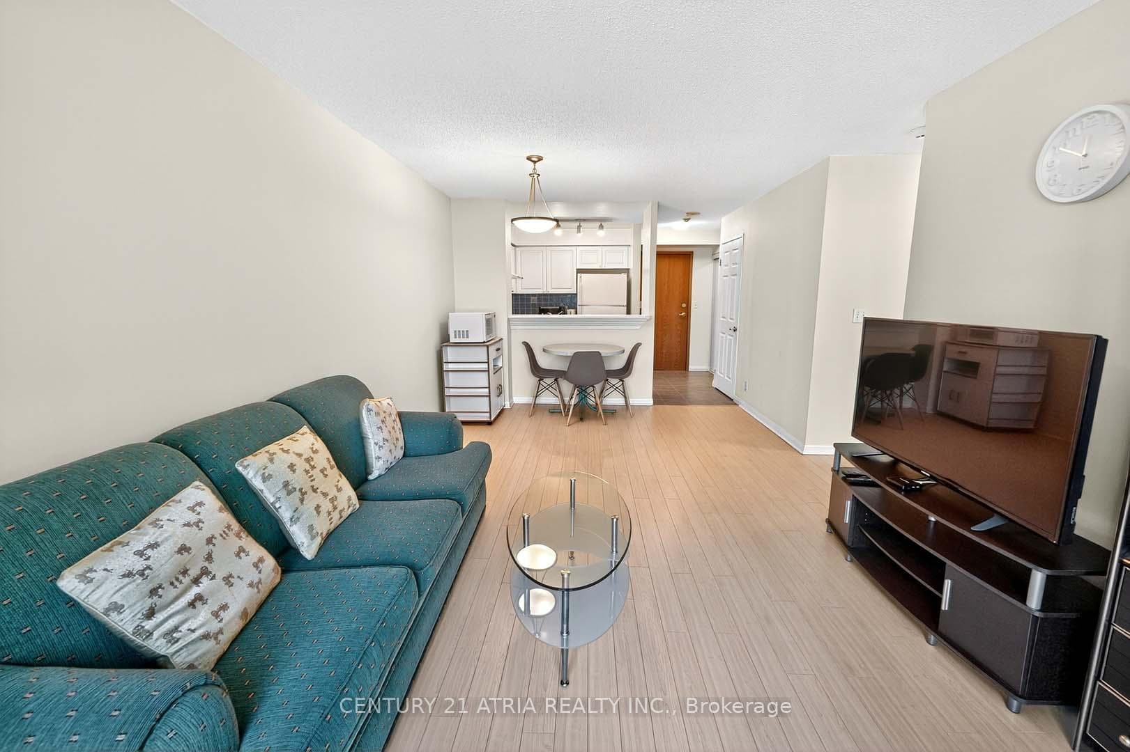 11 Lee Centre Drive Unit 1115 photo 10