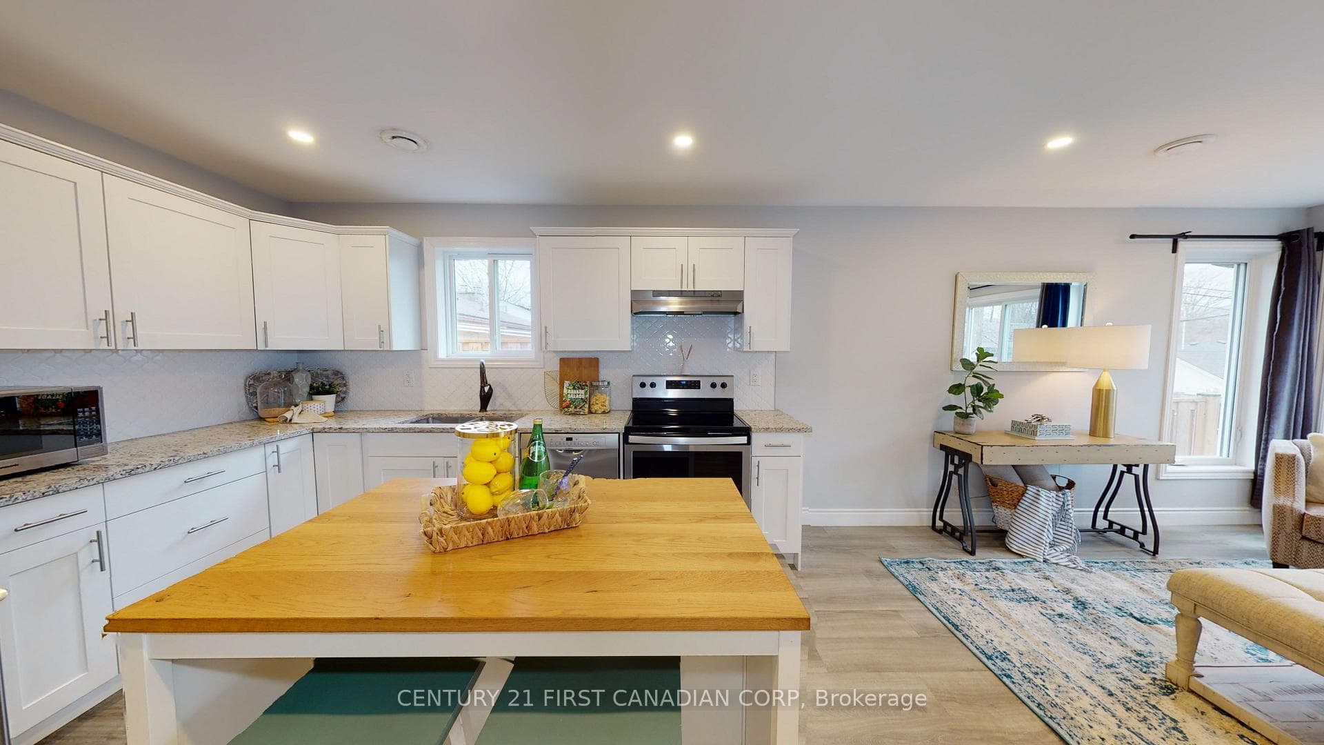 238 Ridgewood Crescent Unit B photo 8