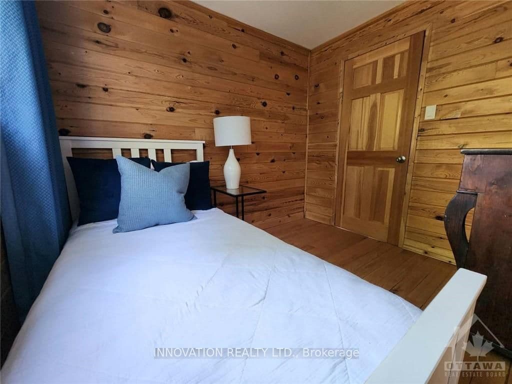 630 PETER'S POINT Road photo 20