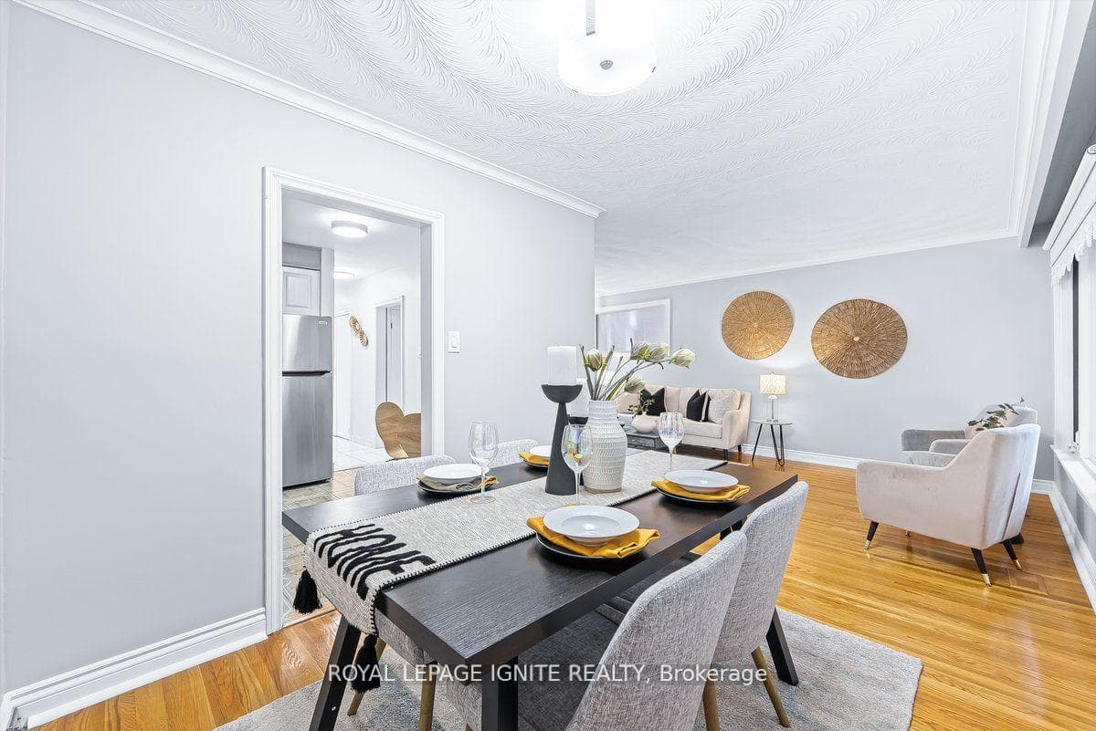 42 Mossbank Drive photo 8