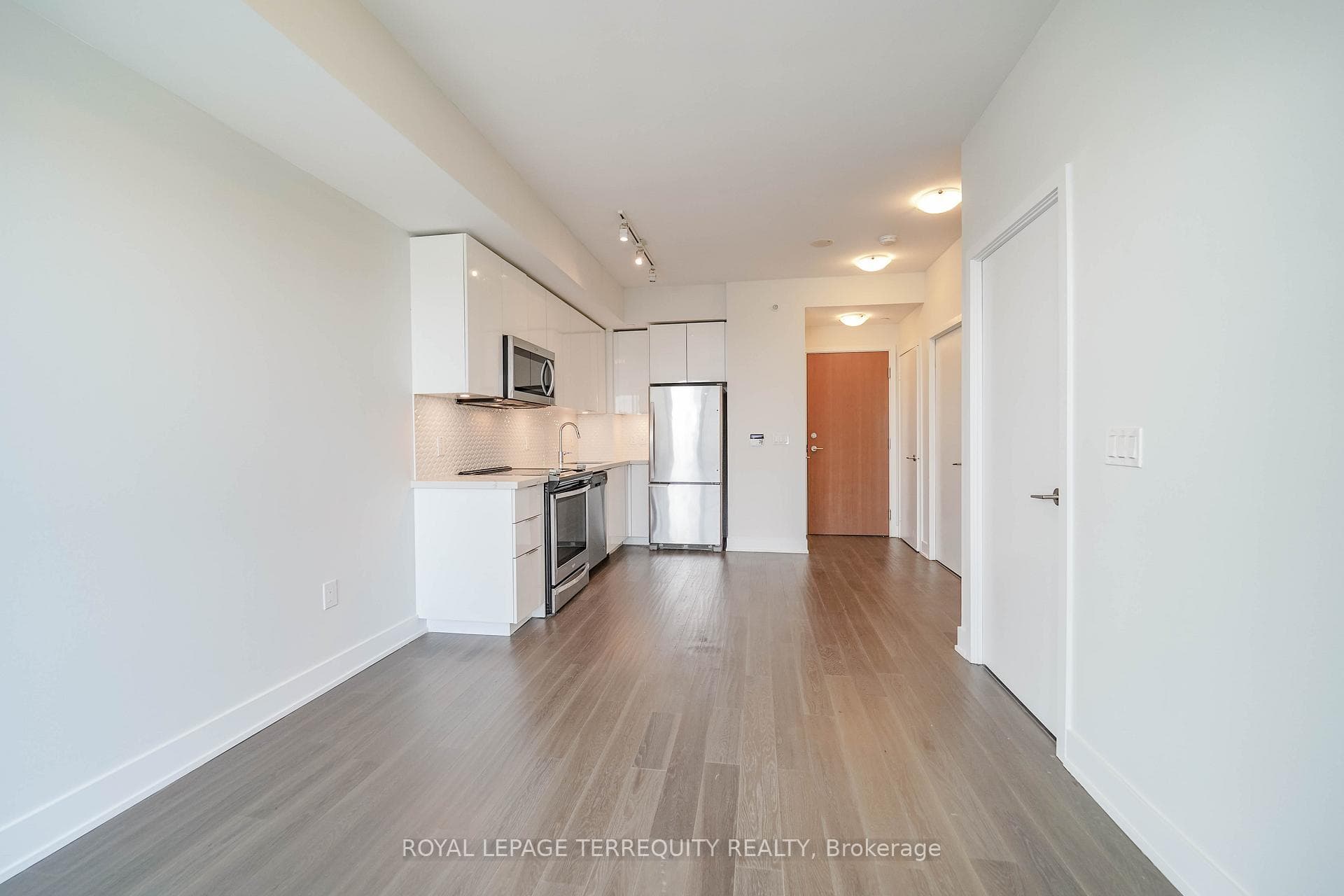 30 Shore Breeze Drive Unit 5104 photo 21