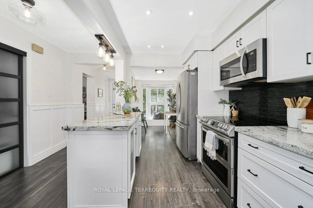 57 Renfield Crescent photo 5
