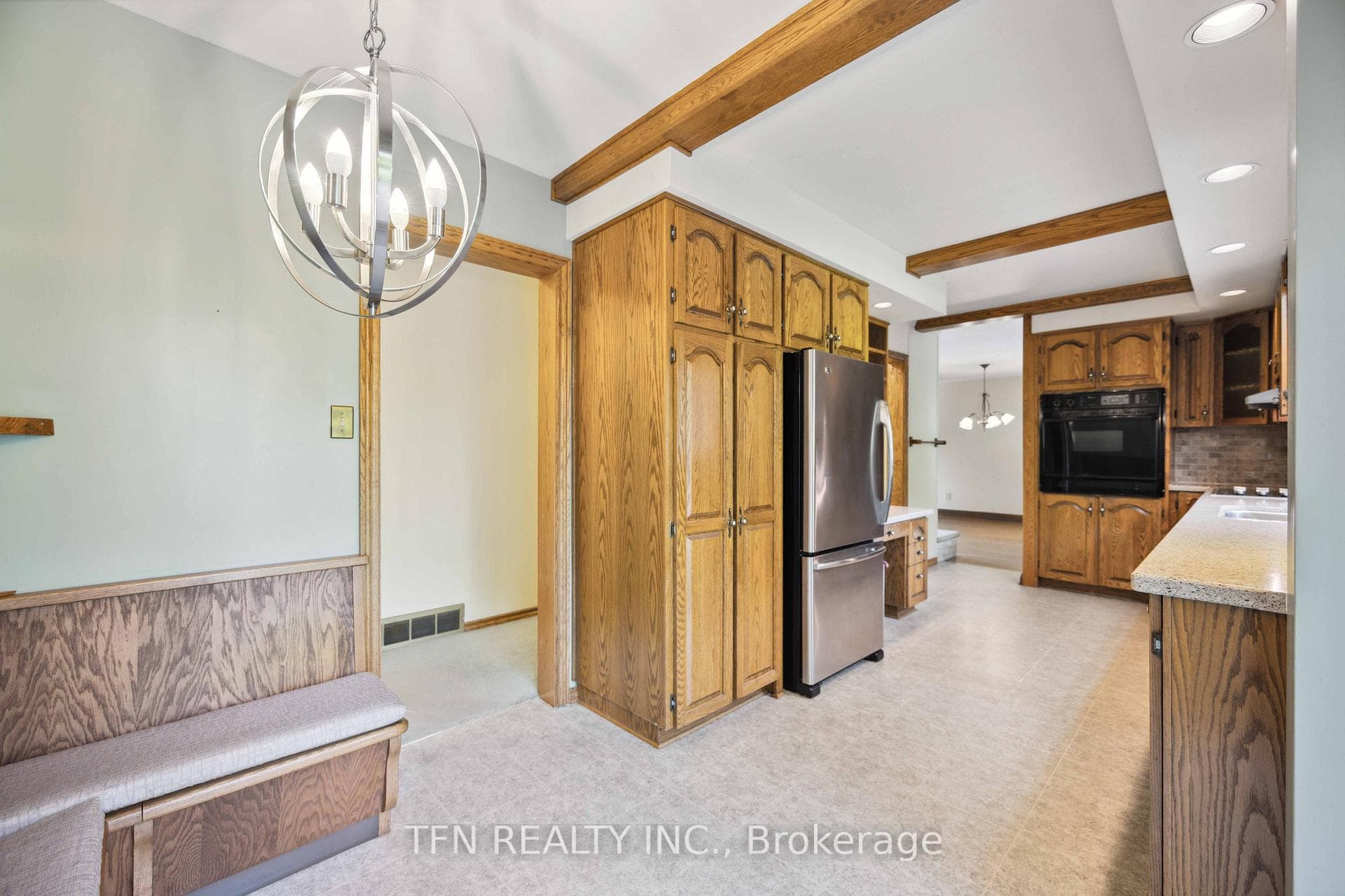 30 Honeybourne Crescent photo 13