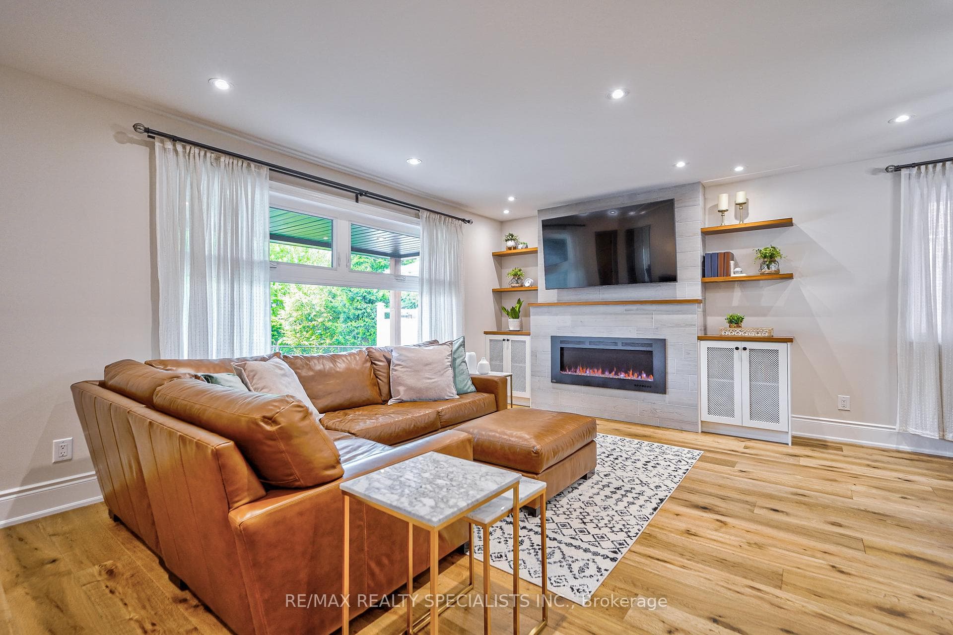 1482 VENTA Avenue photo 6