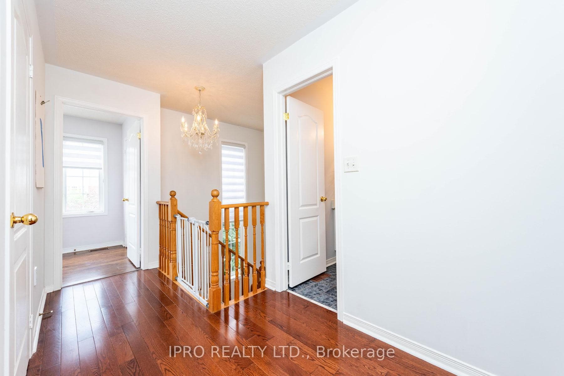 3175 Bentley Drive photo 18