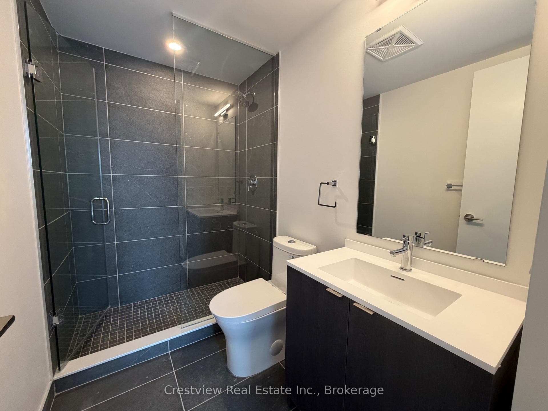 100 Queen Street Unit 1105 photo 6