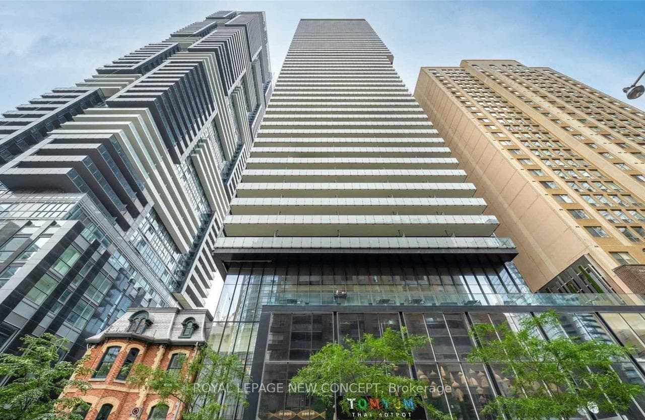 15 Grenville Street Unit 2711 photo 3