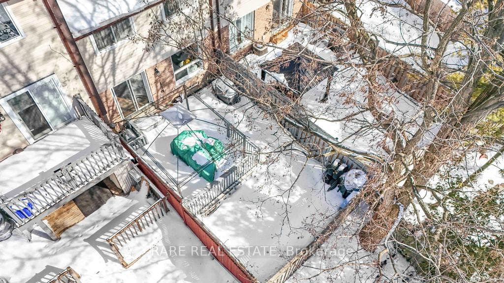45 Fanshawe Drive photo 45