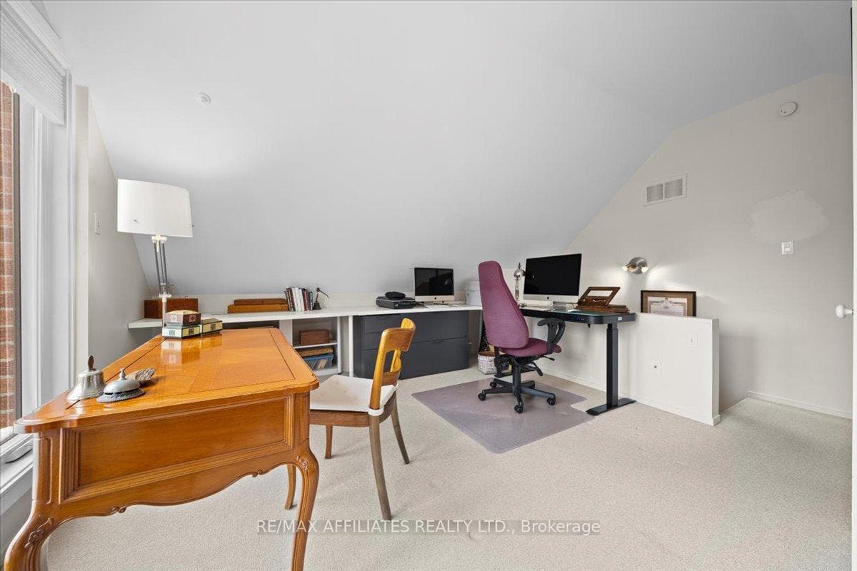46 Waverley Street photo 37