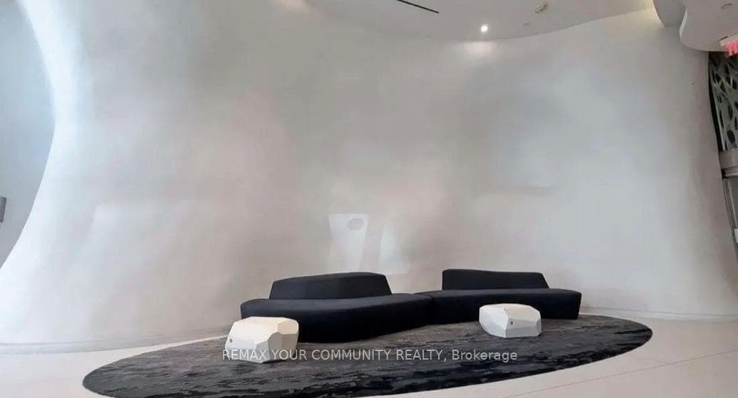1 Bloor Street Unit 2811 photo 3