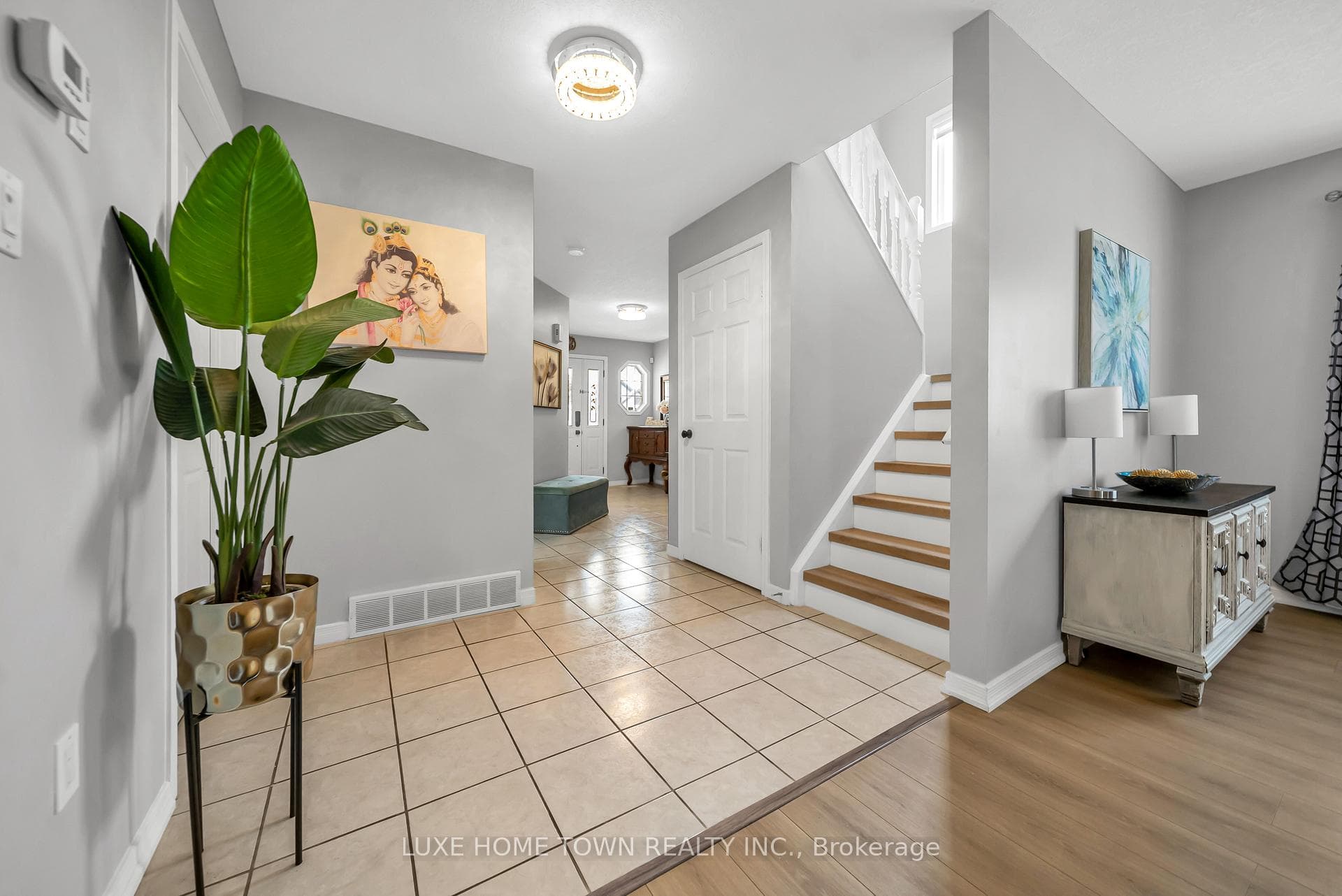 27 Fraserwood Court photo 25