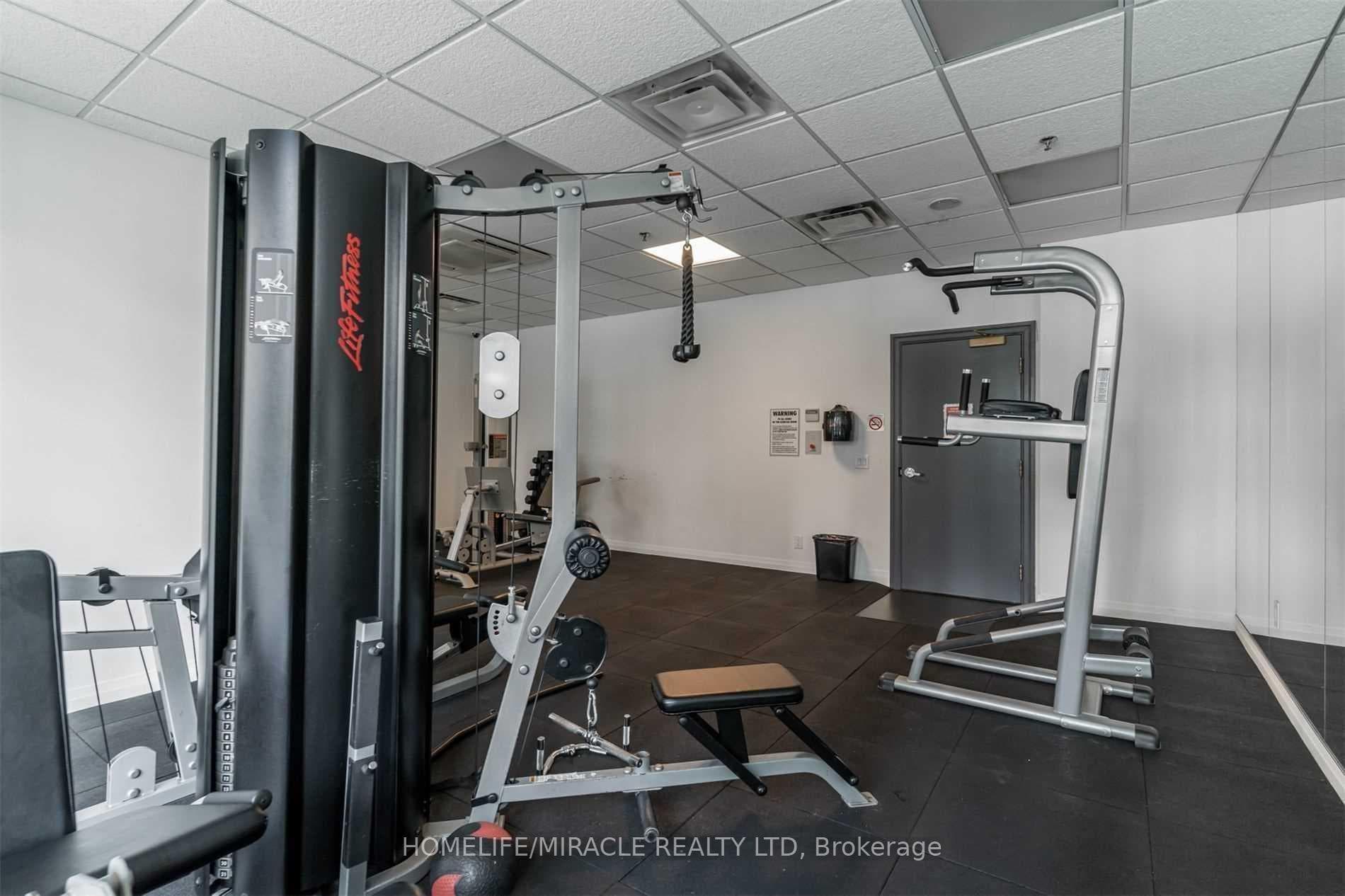 30 Grand Trunk Crescent Unit 1509 photo 26