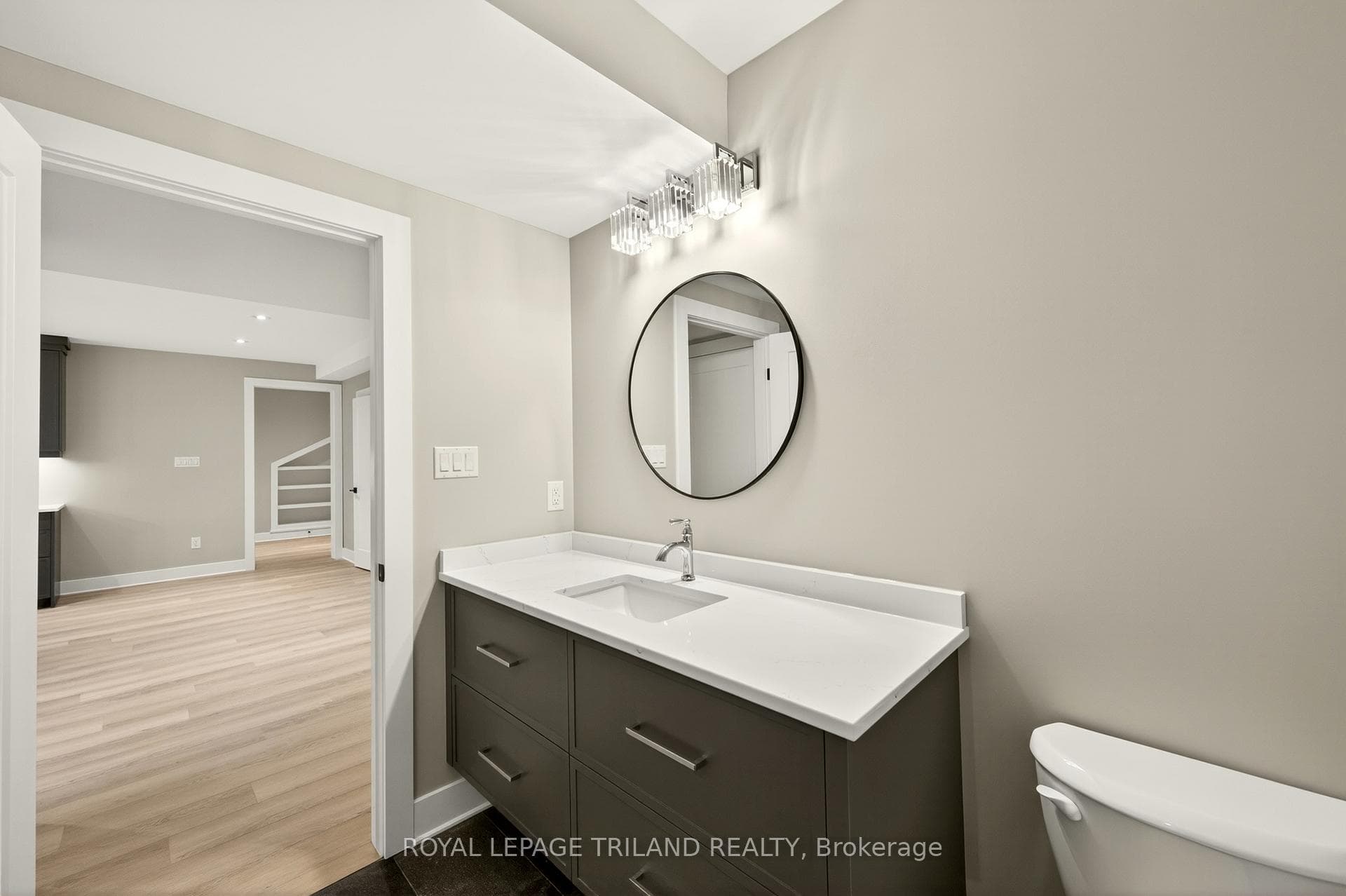 2244 Red Thorne Avenue photo 43