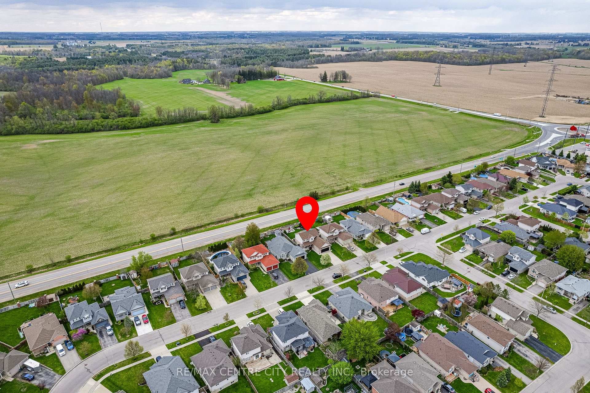 45 Riverbank Drive photo 46