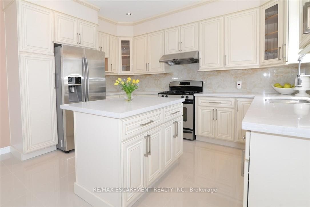 24 Bosworth Street photo 6