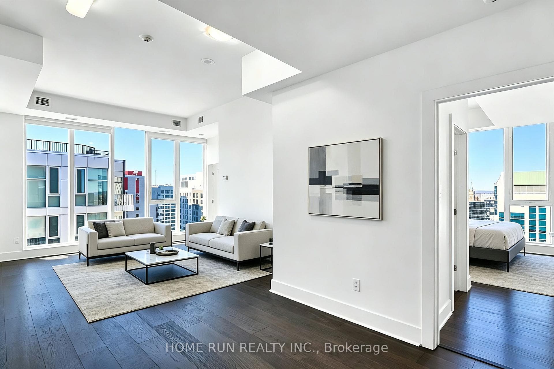 40 Nepean Street Unit 2703 photo 3
