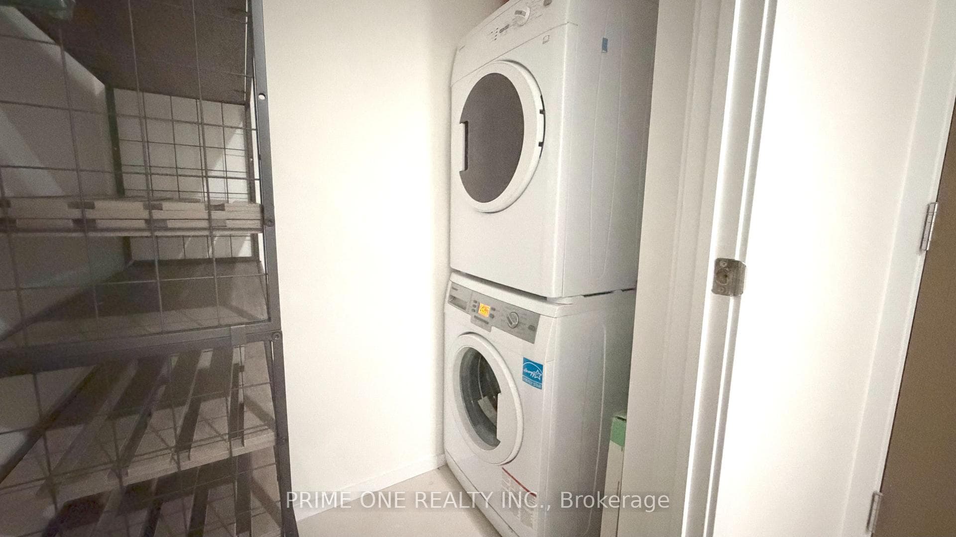 1 Bloor Street Unit 1704 photo 20