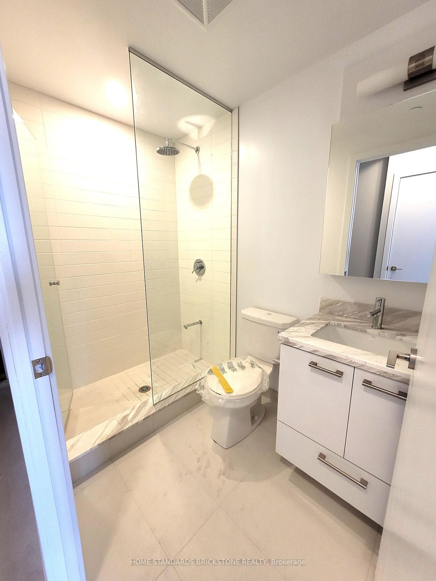 2221 Yonge Street Unit 2602 photo 7
