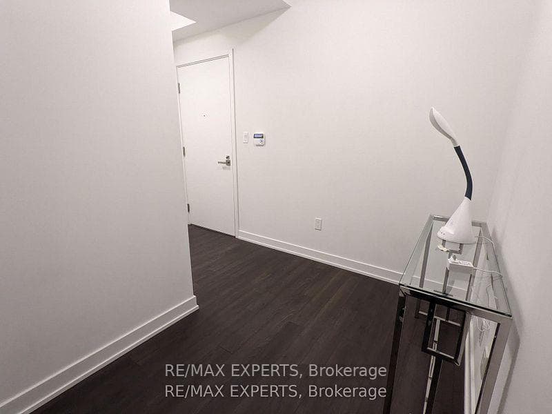 30 Ordnance Street Unit 2204 photo 10